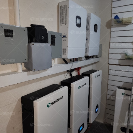 Système solaire de 20 kW et 28,8 kWh à la Barbade
