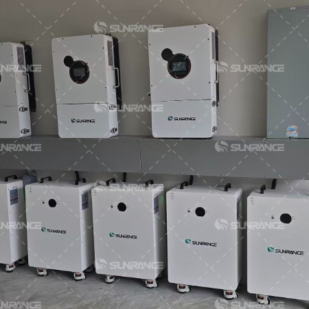 Système de stockage d'énergie solaire de 36 kW et 86 kWh à Porto Rico